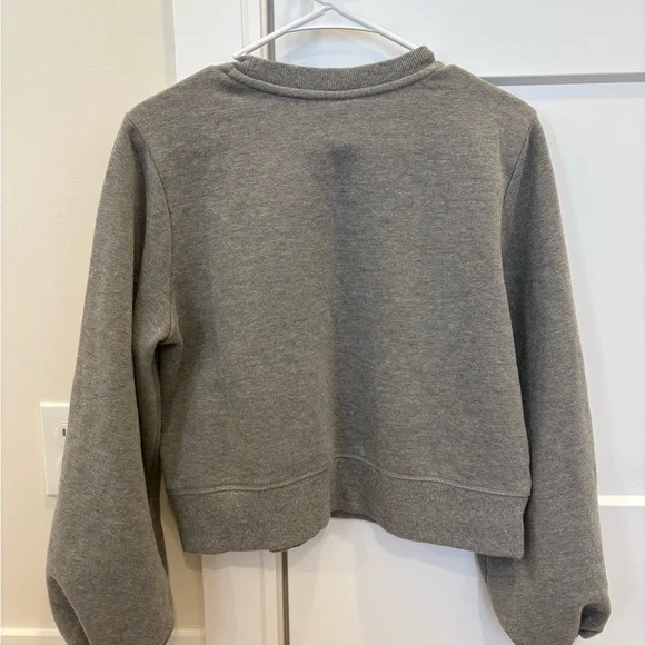Richer Poorer Heather Gray Women's Cropped Sweatshirt - Picture 5 of 7